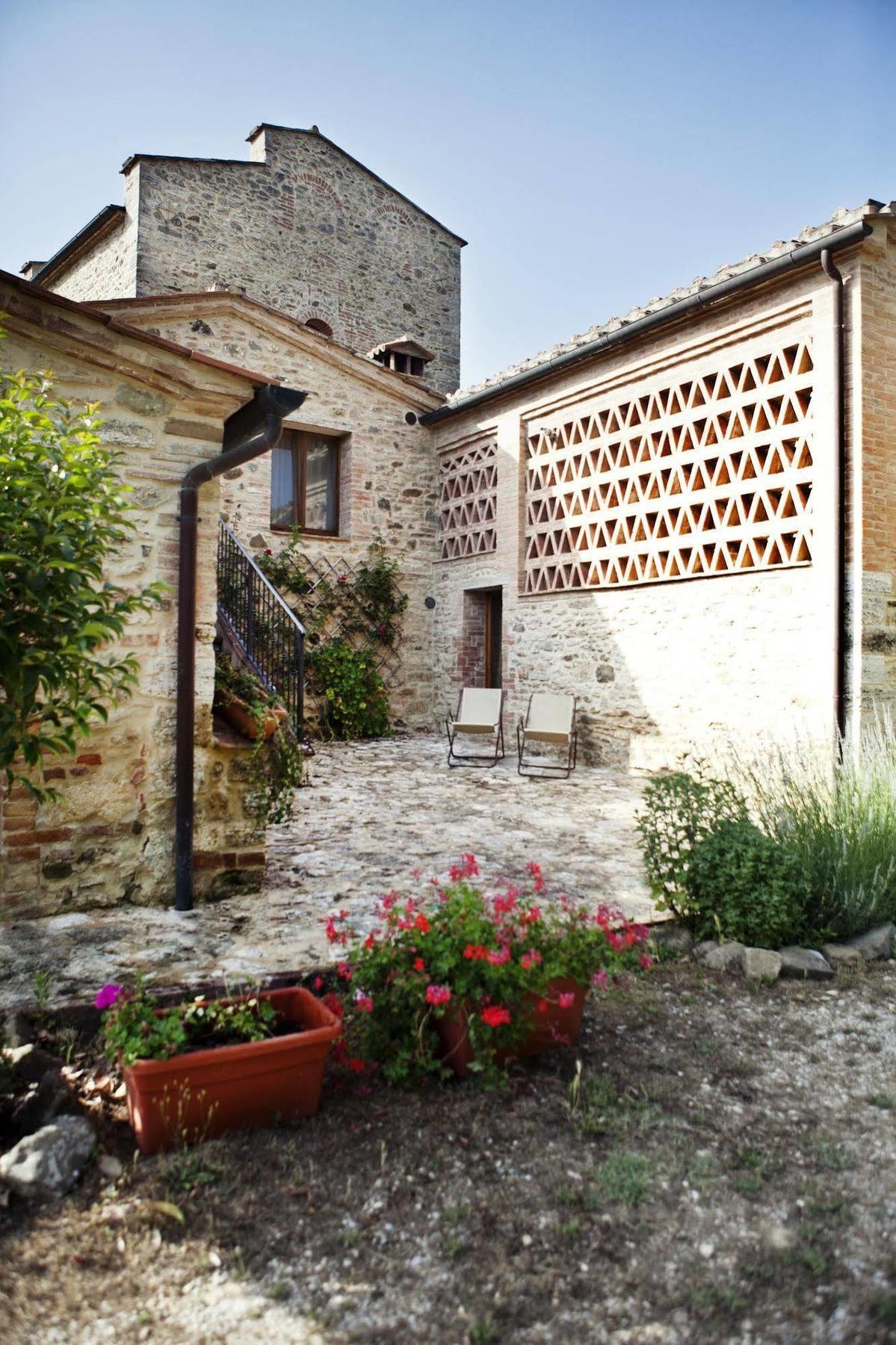 Agriturismo Tenuta Armaiolo Rapolano Terme Exterior foto